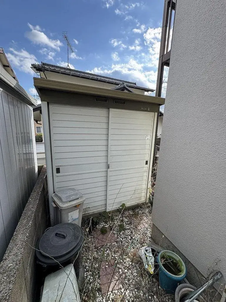 Slide 4