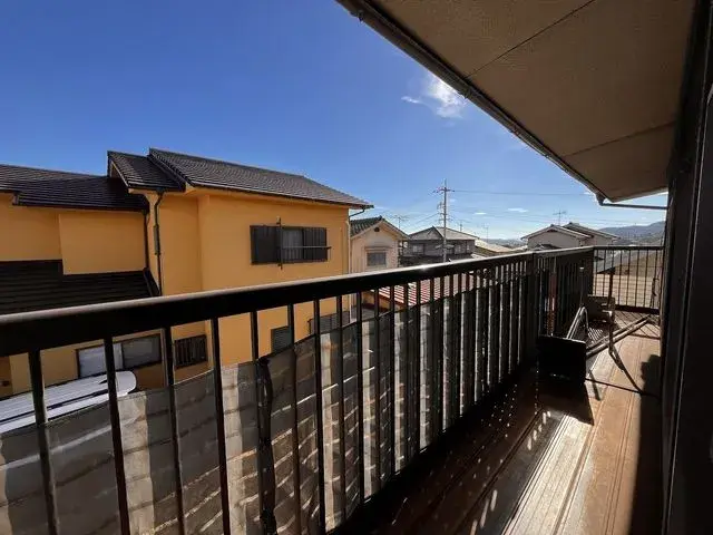 Slide 4