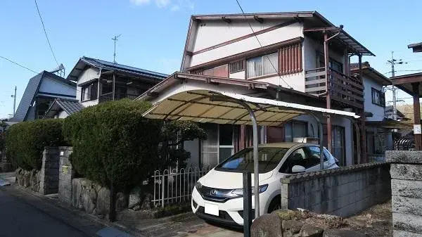 Slide 0