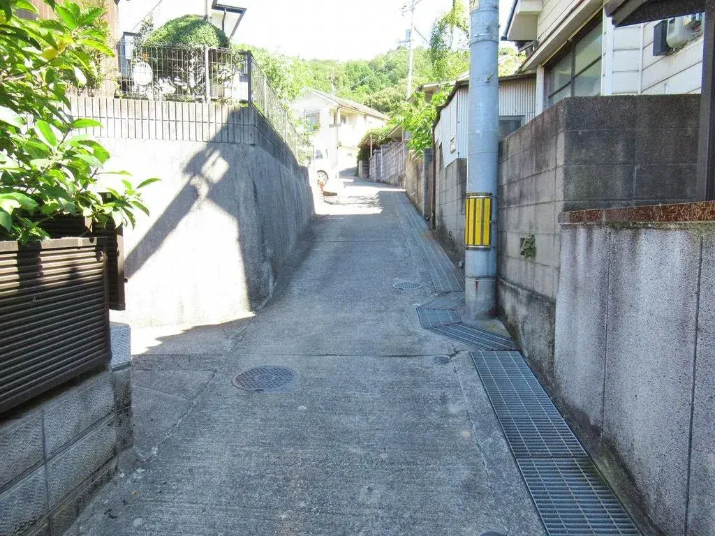 Slide 4