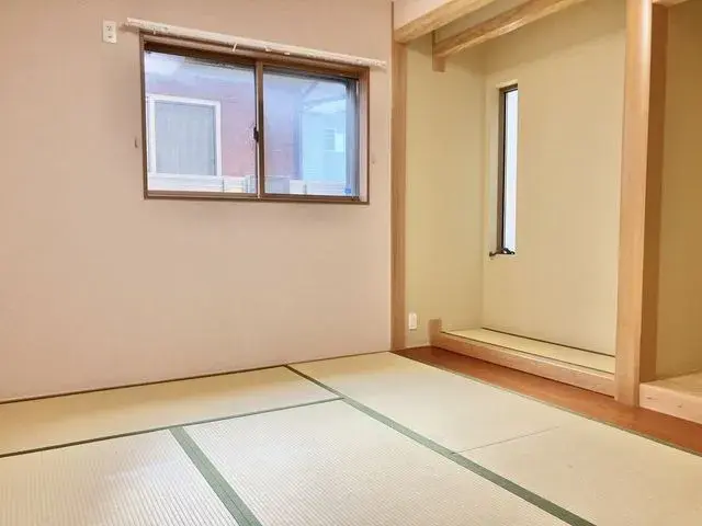 Slide 4