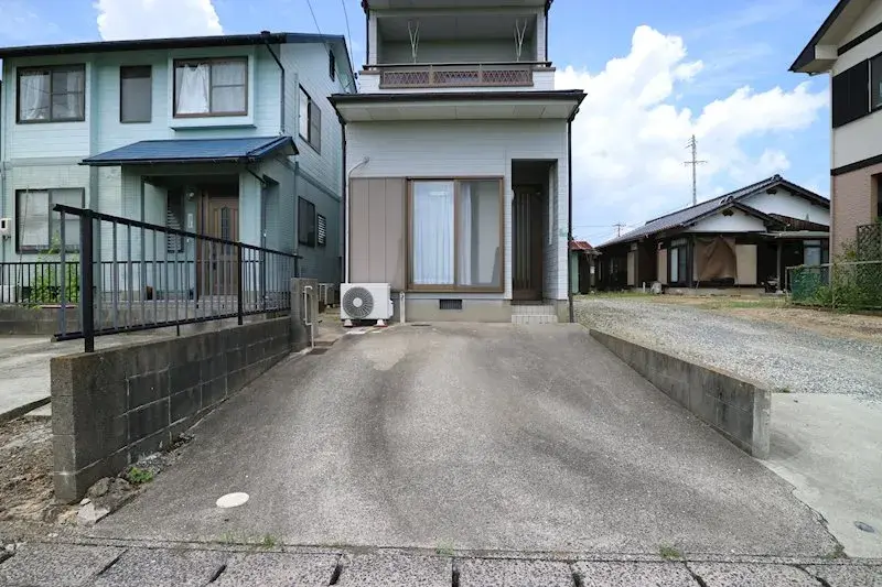 Slide 3