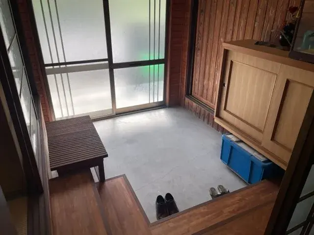 Slide 4