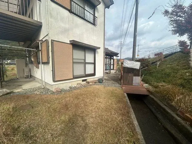 Slide 0