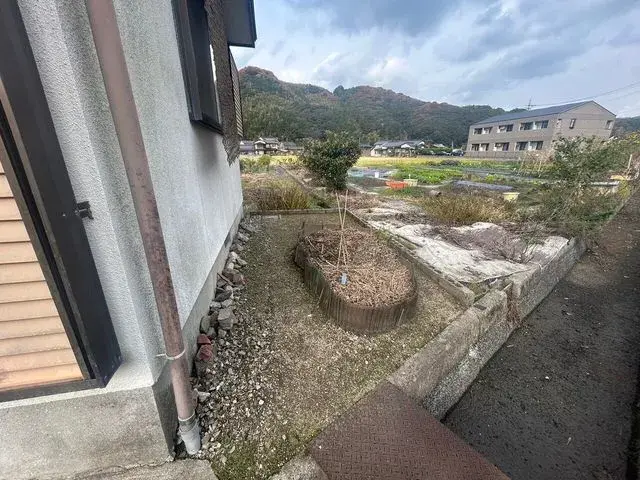 Slide 3