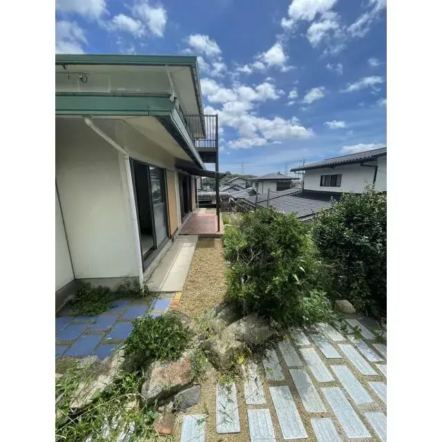 Slide 0