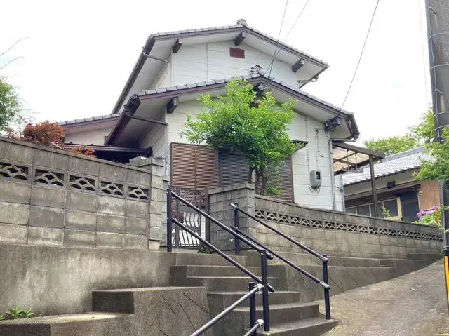 Slide 0