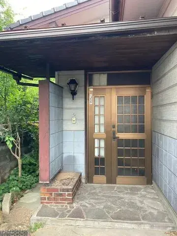 Slide 4
