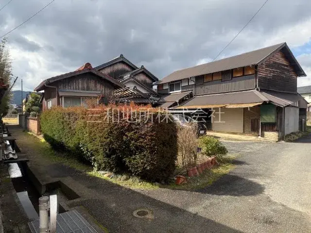 Slide 0