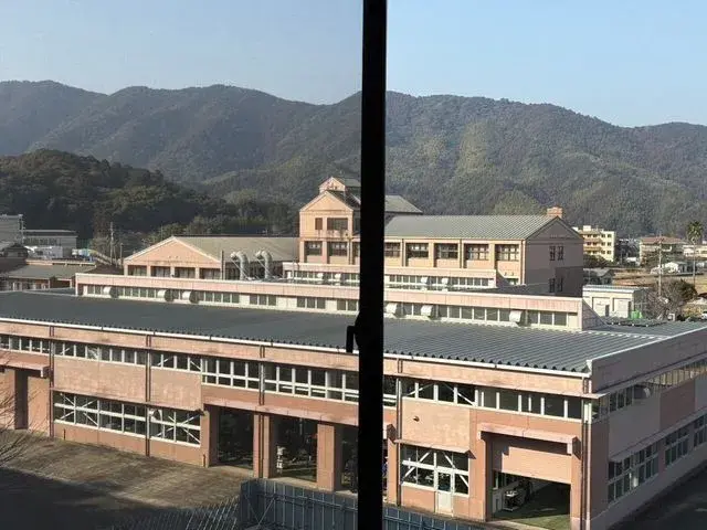 Slide 16