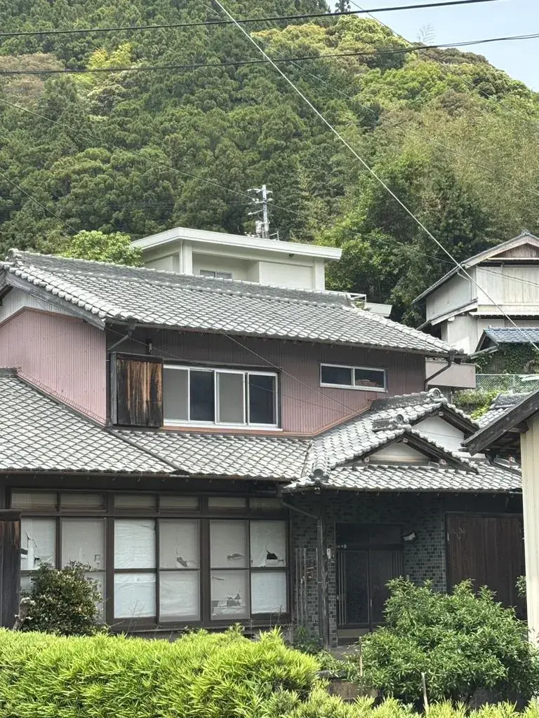 Slide 0