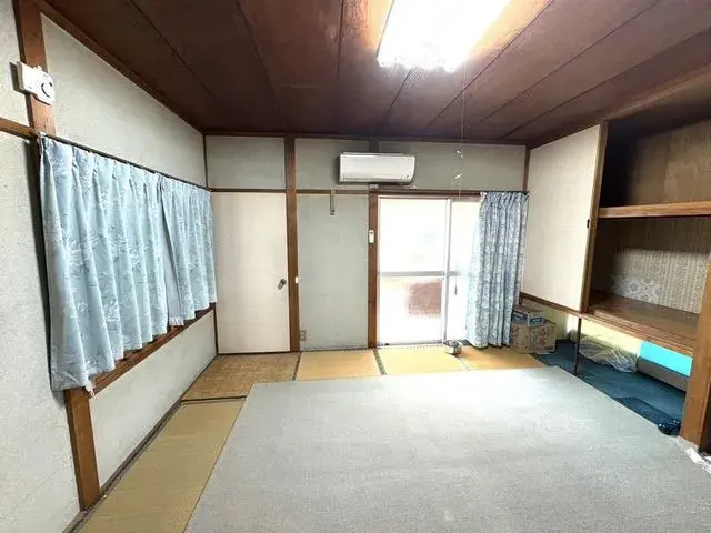 Slide 9