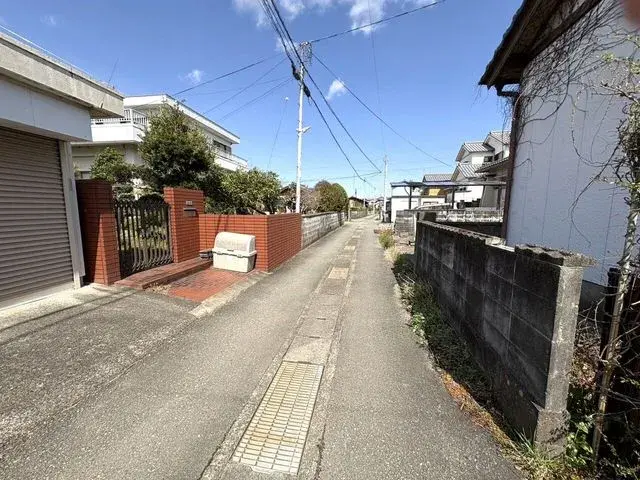 Slide 4
