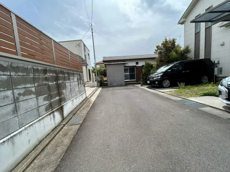Slide 4
