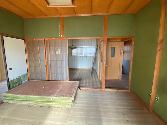 Slide 5