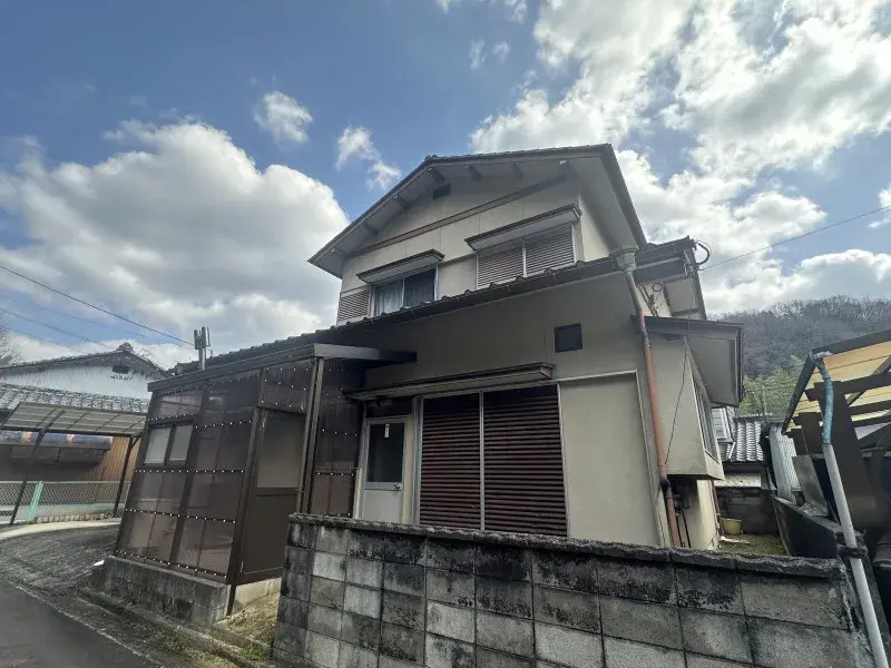 Slide 0