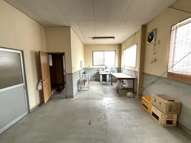 Slide 4