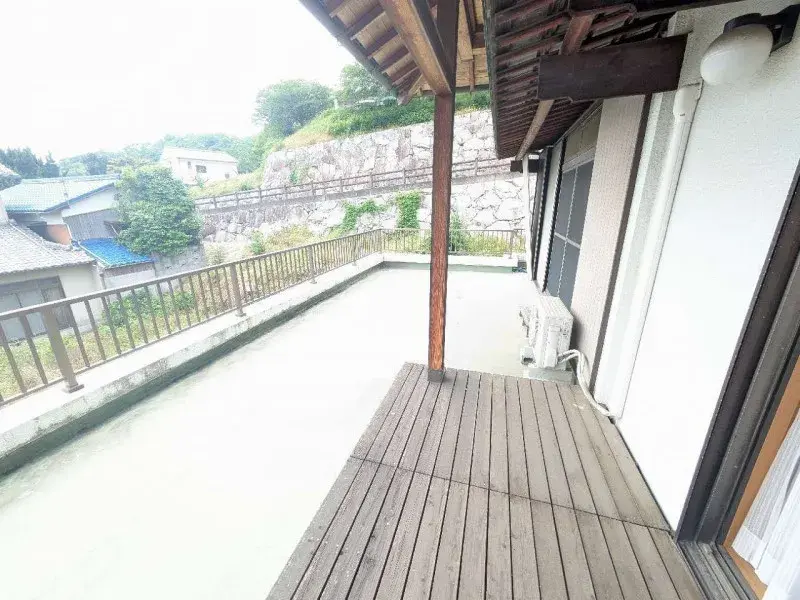 Slide 9