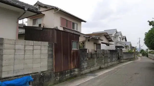 Slide 5