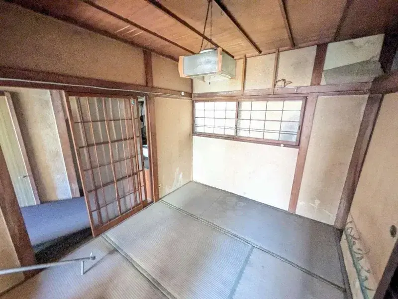 Slide 4