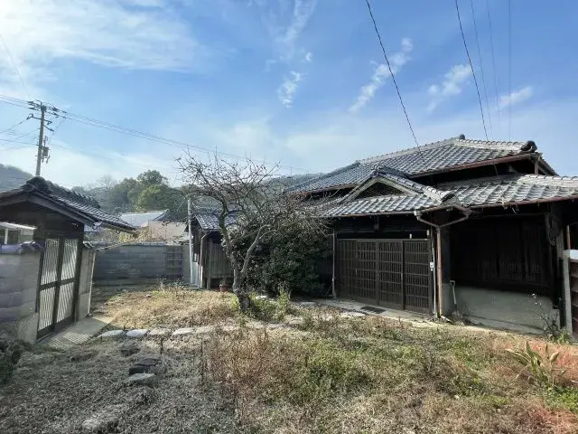 Slide 0