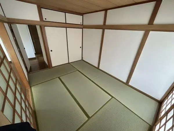 Slide 4