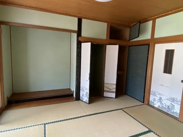 Slide 8