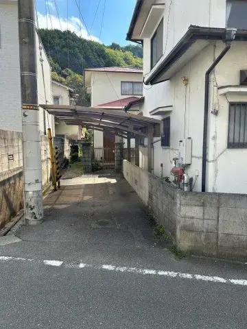 Slide 3