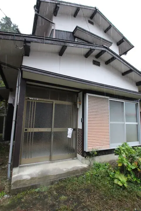 Slide 3