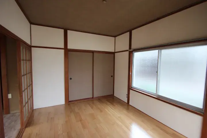 Slide 4