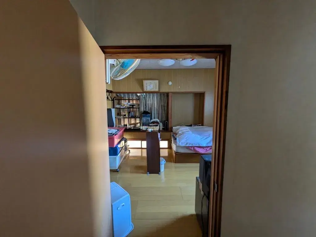 Slide 4