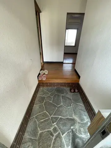 Slide 4