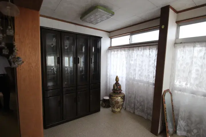 Slide 4