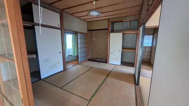 Slide 8