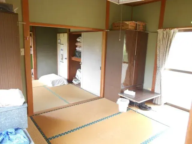 Slide 11
