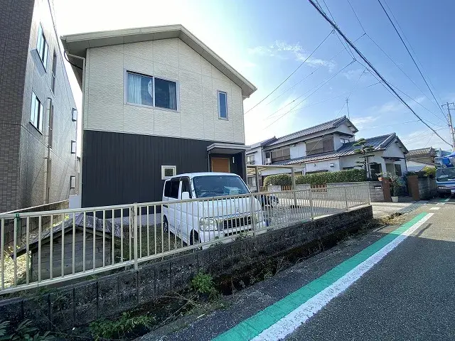 Slide 7
