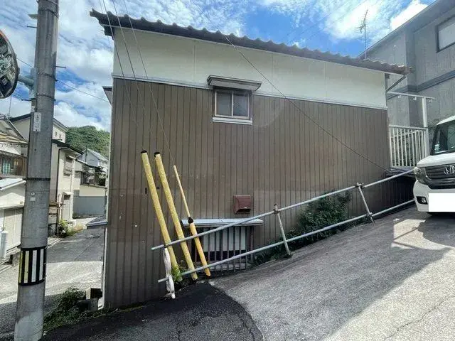 Slide 4