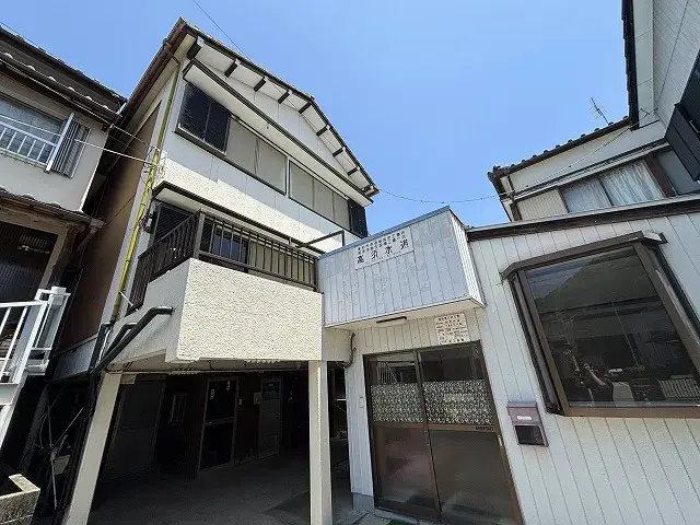 Slide 4