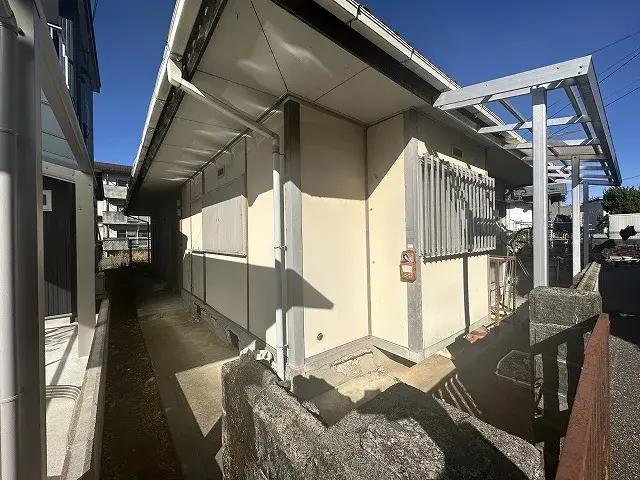 Slide 4
