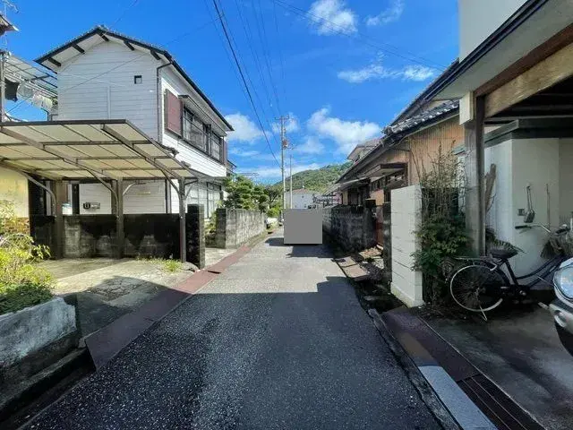 Slide 4