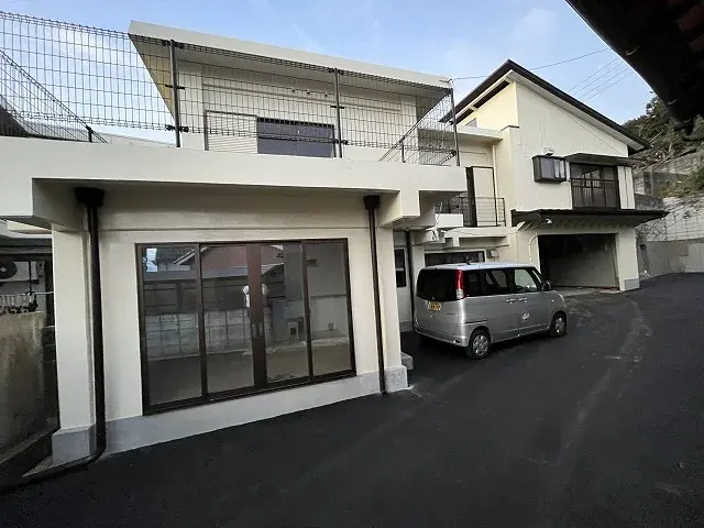 Slide 0
