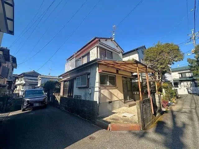 Slide 0