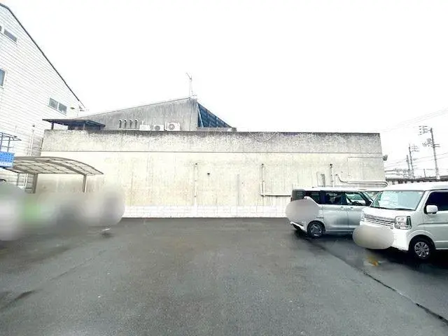 Slide 4