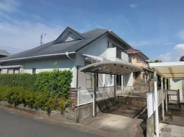 Slide 4