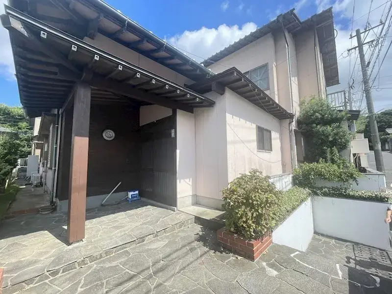 Slide 4