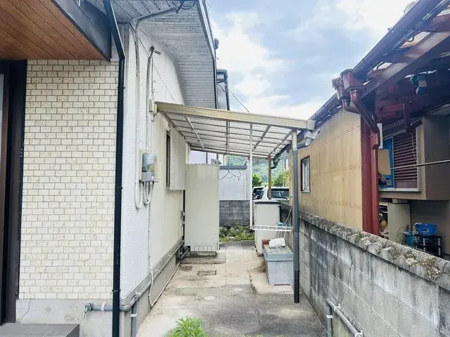 Slide 0