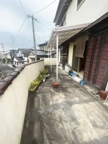 Slide 4