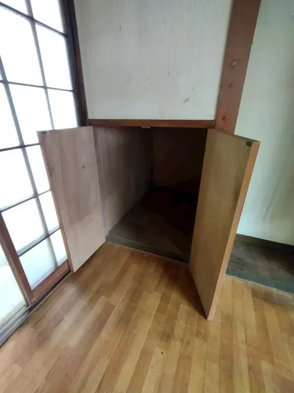 Slide 4