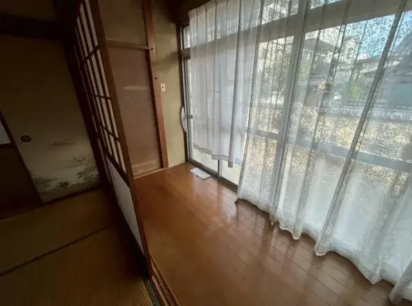 Slide 4