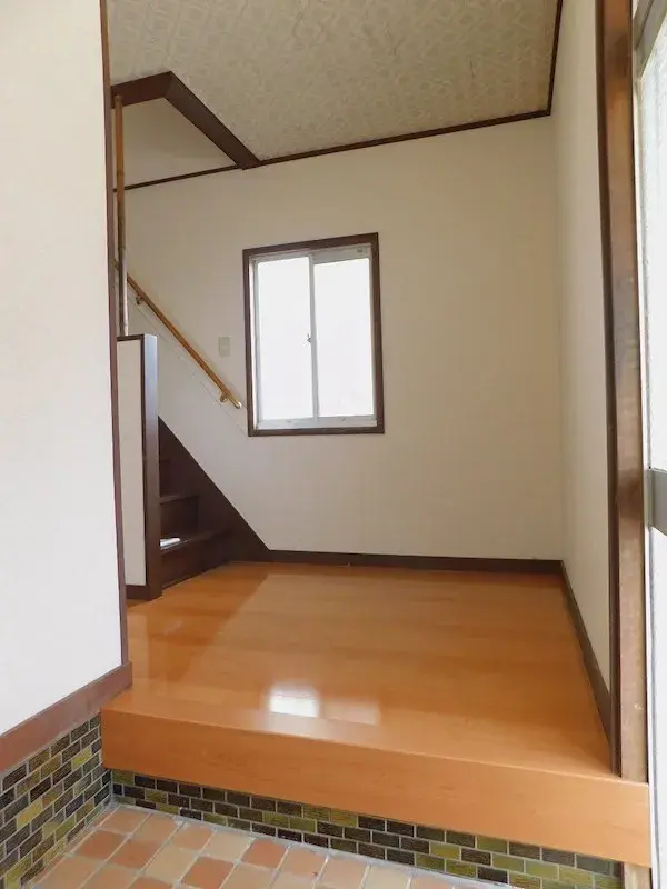 Slide 9